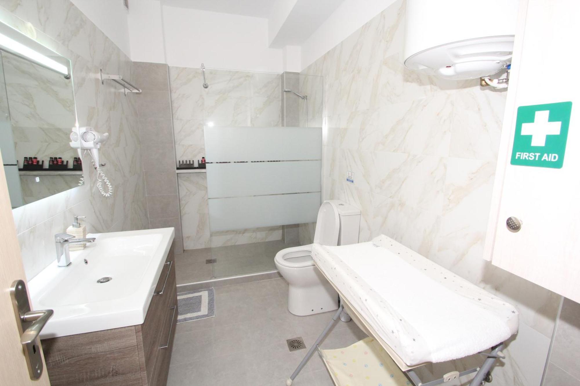 Filoxenia Apartment Artemida  Exterior foto